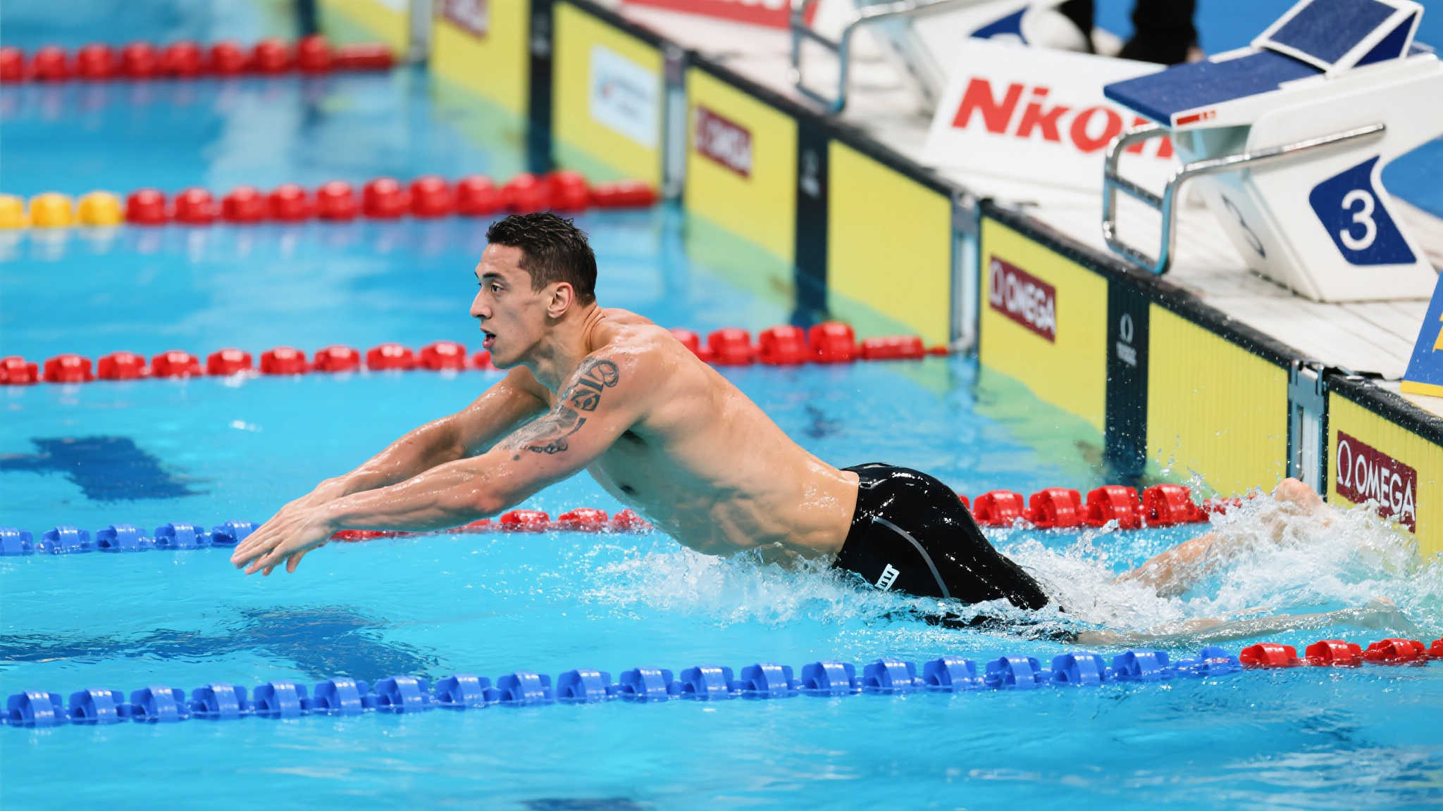 潘展乐200米自由泳亟需突破,成为泳坛GOAT此项不容忽视 潘展乐200米自由泳亟需突破,成为泳坛GOAT此项不容忽视